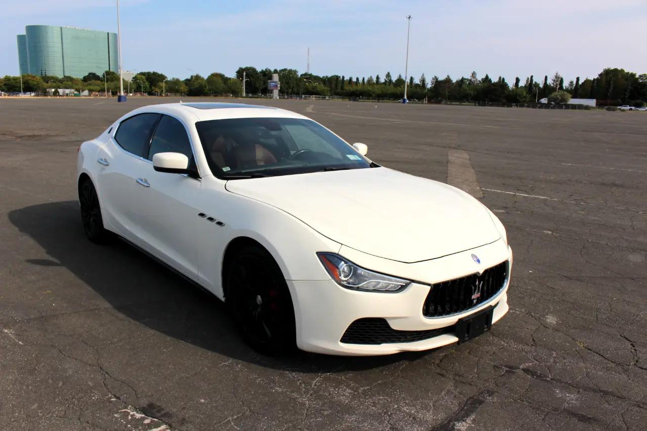Maserati Ghibli 4dr Sdn S Q4 2015