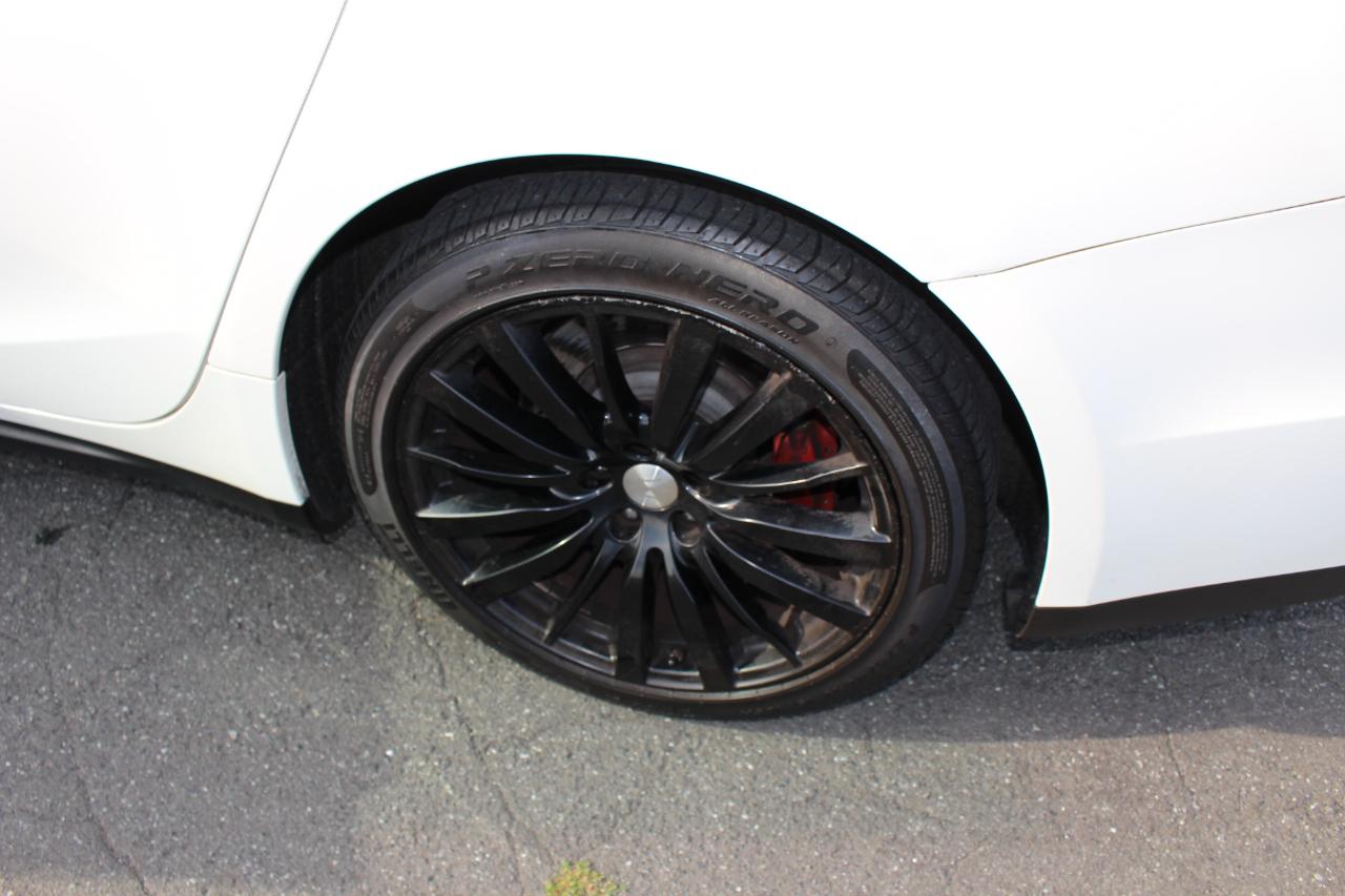 Maserati Ghibli 4dr Sdn S Q4 2015