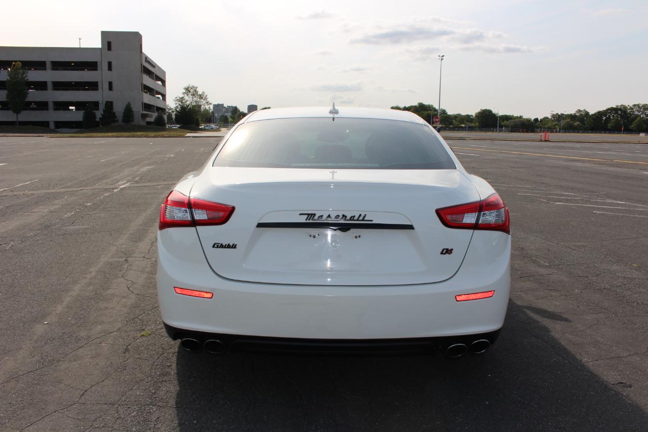 Maserati Ghibli 4dr Sdn S Q4 2015