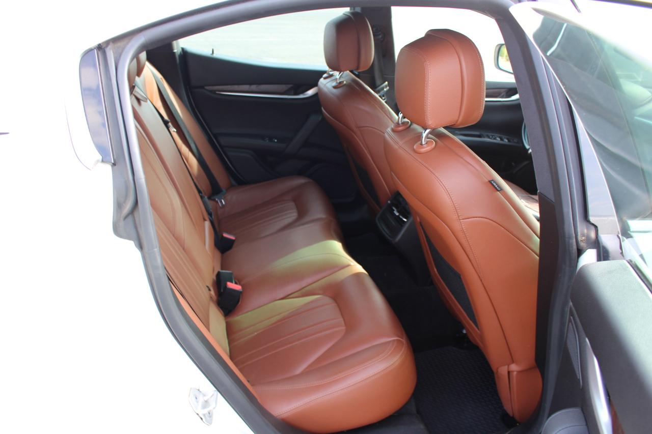 Maserati Ghibli 4dr Sdn S Q4 2015