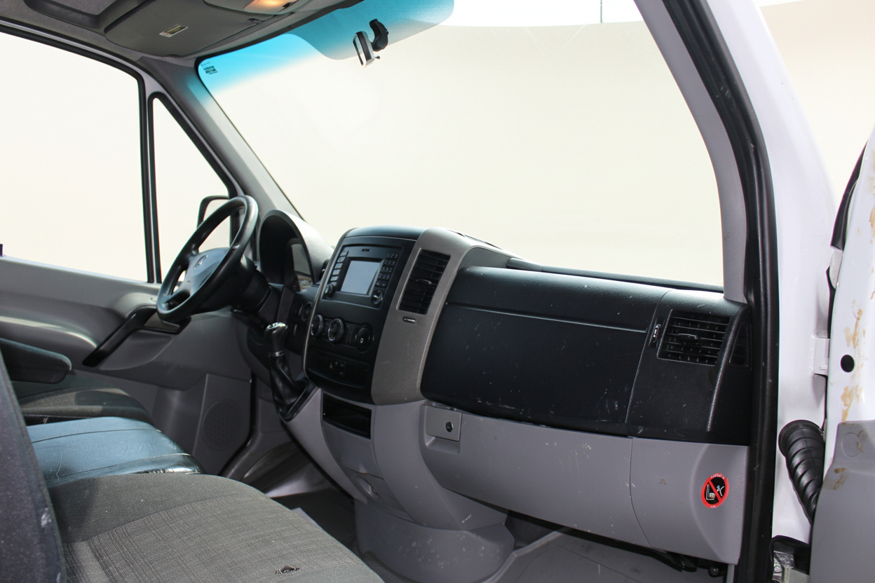 Mercedes-Benz Sprinter Cargo Vans 2500 170" 2014