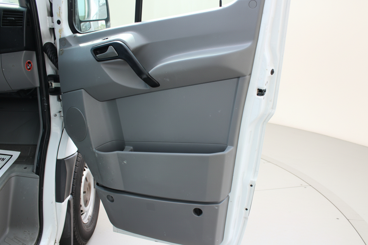 Mercedes-Benz Sprinter Cargo Vans 2500 170" 2014