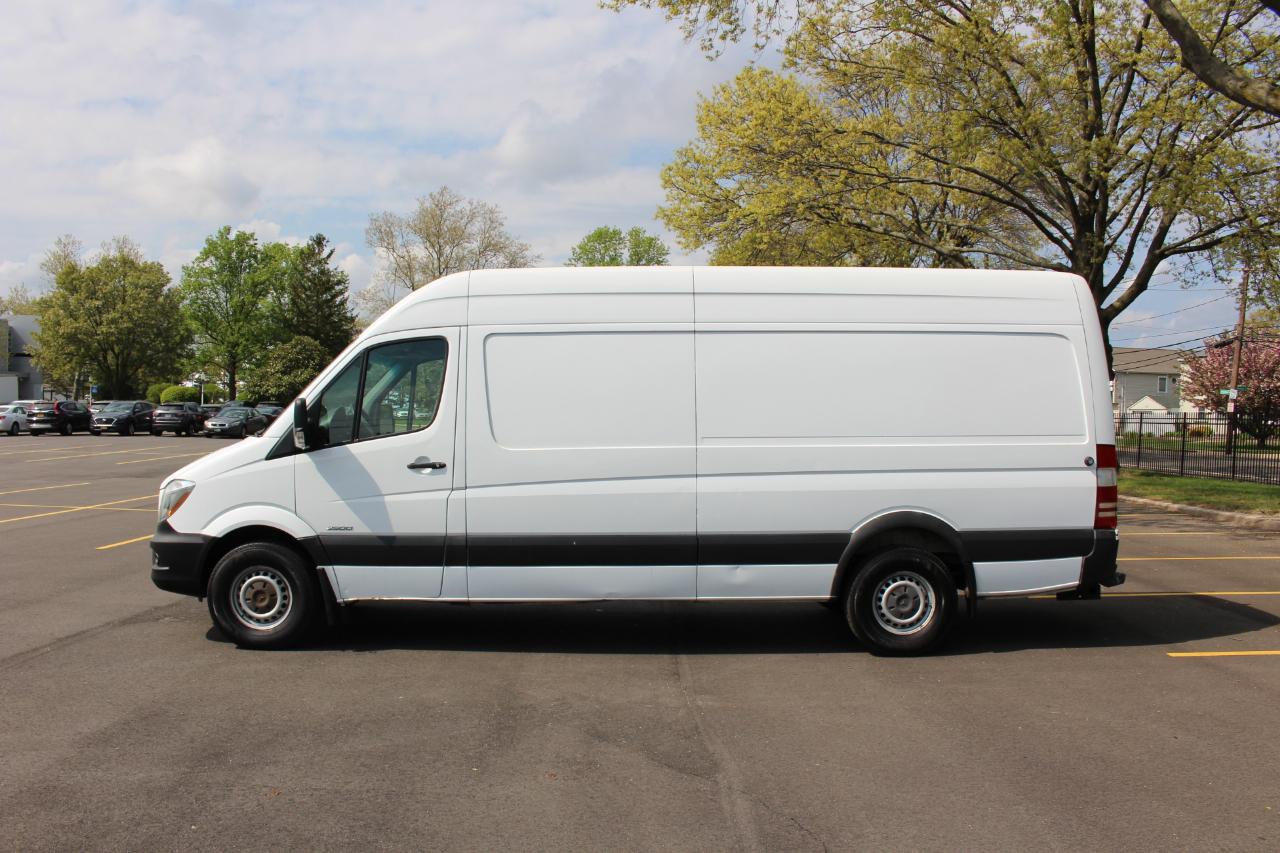 Mercedes-Benz Sprinter Cargo Vans 2500 170" 2014