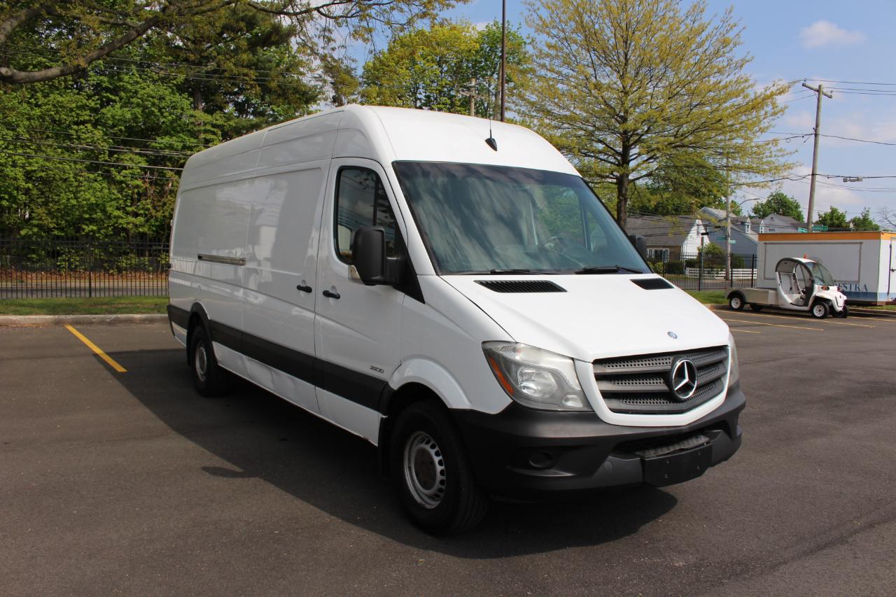 Mercedes-Benz Sprinter Cargo Vans 2500 170" 2014