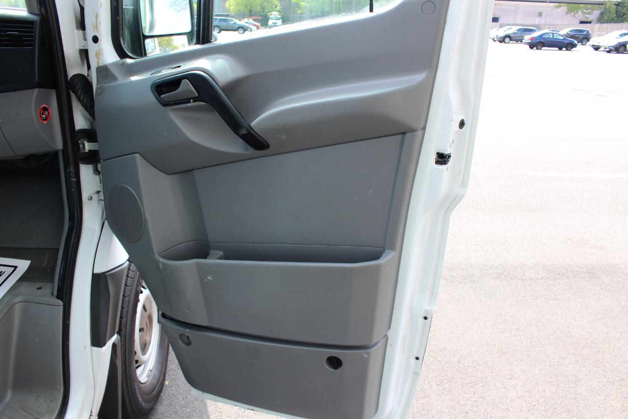 Mercedes-Benz Sprinter Cargo Vans 2500 170" 2014