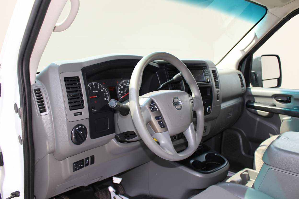 Nissan NV 2500 HD  2018