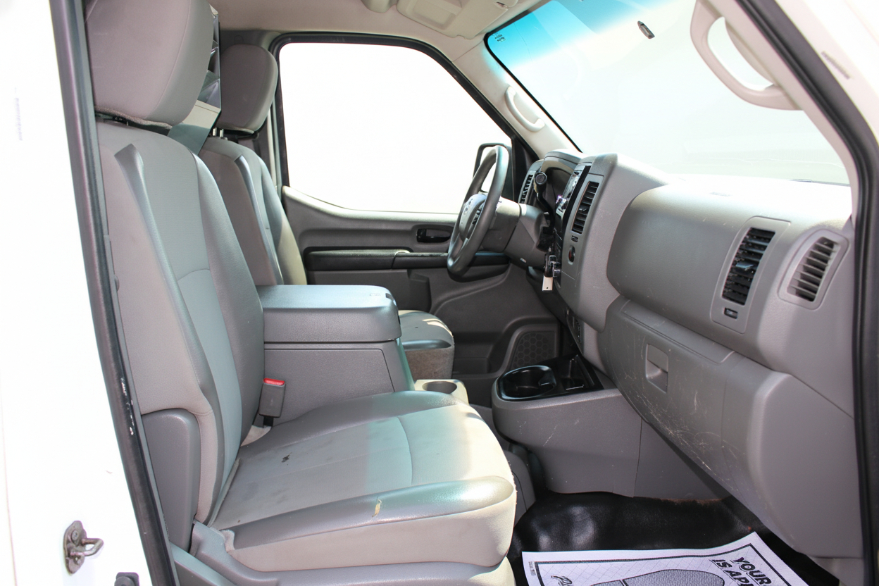 Nissan NV 2500 HD  2018