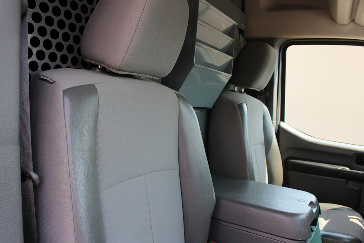 Nissan NV 2500 HD  2018