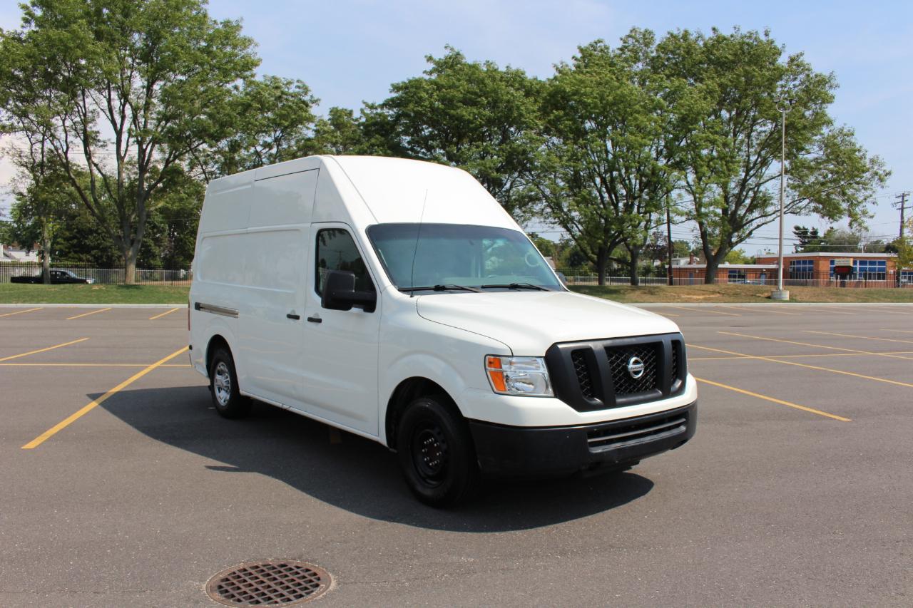 Nissan NV 2500 HD  2018