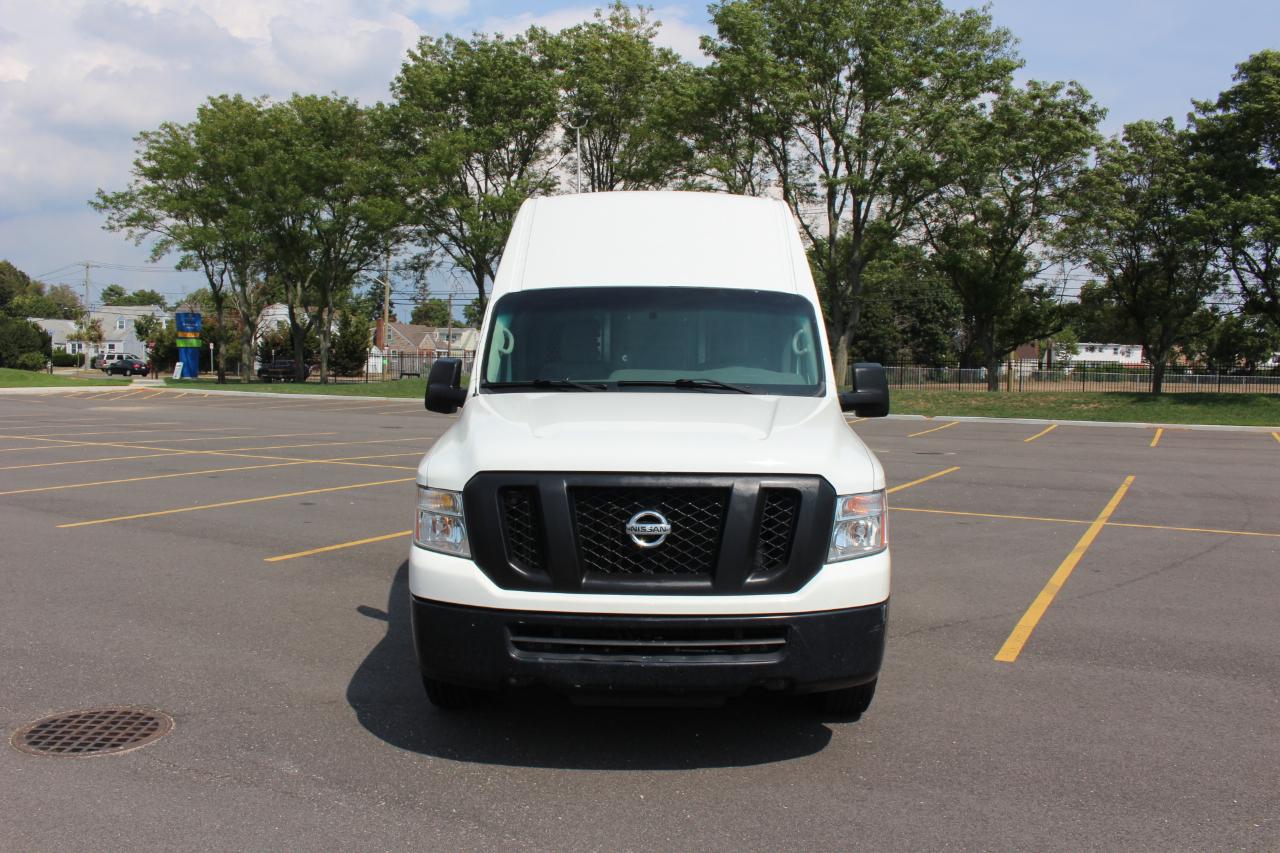 Nissan NV 2500 HD  2018