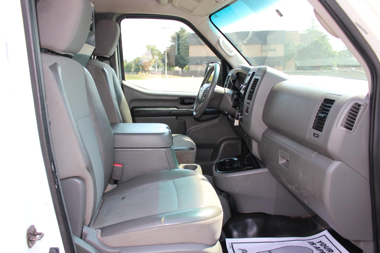 Nissan NV 2500 HD  2018