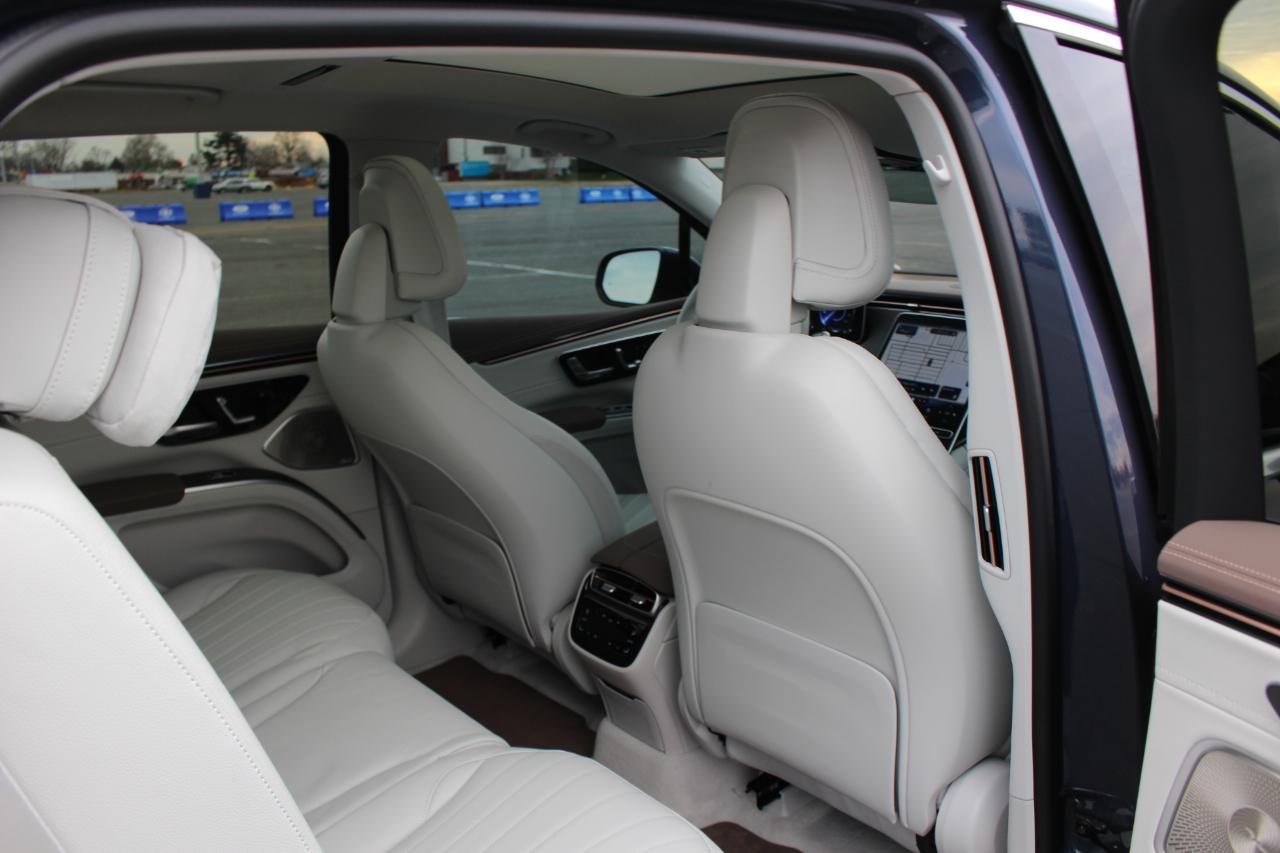 Mercedes-Benz EQS EQS 450 4MATIC SUV 2023