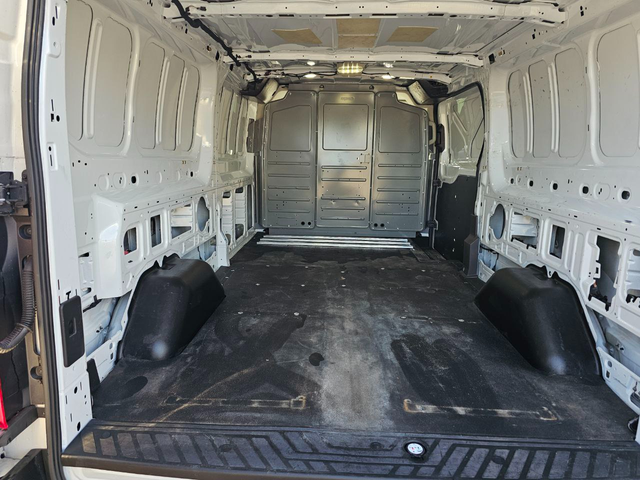 Ford Transit 350 Van Low Roof w/Sliding Pass. 148-in. WB 2019