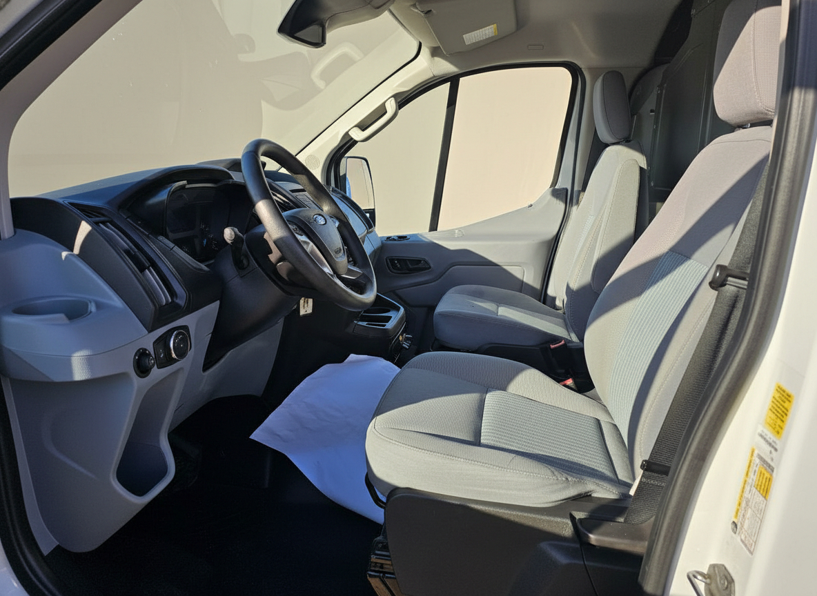 Ford Transit 350 Van Low Roof w/Sliding Pass. 148-in. WB 2019