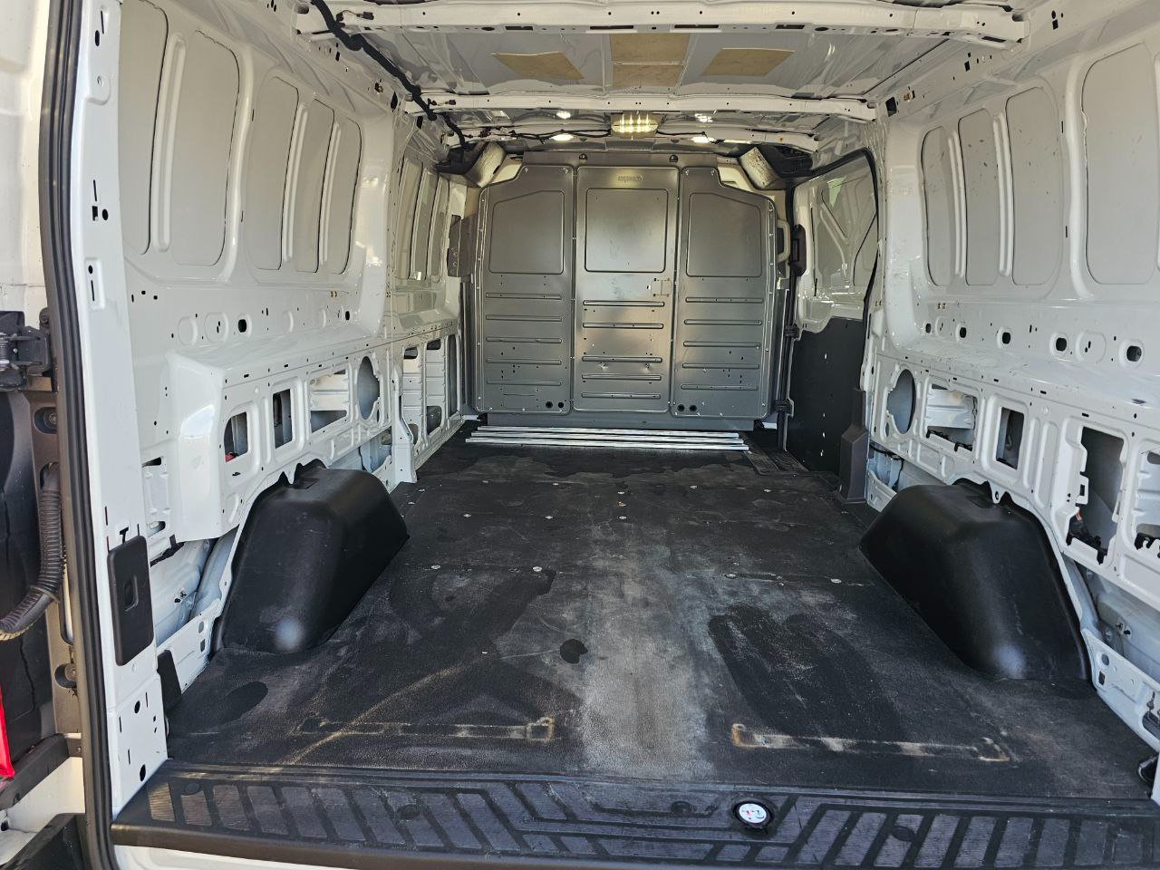 Ford Transit 350 Van Low Roof w/Sliding Pass. 148-in. WB 2019