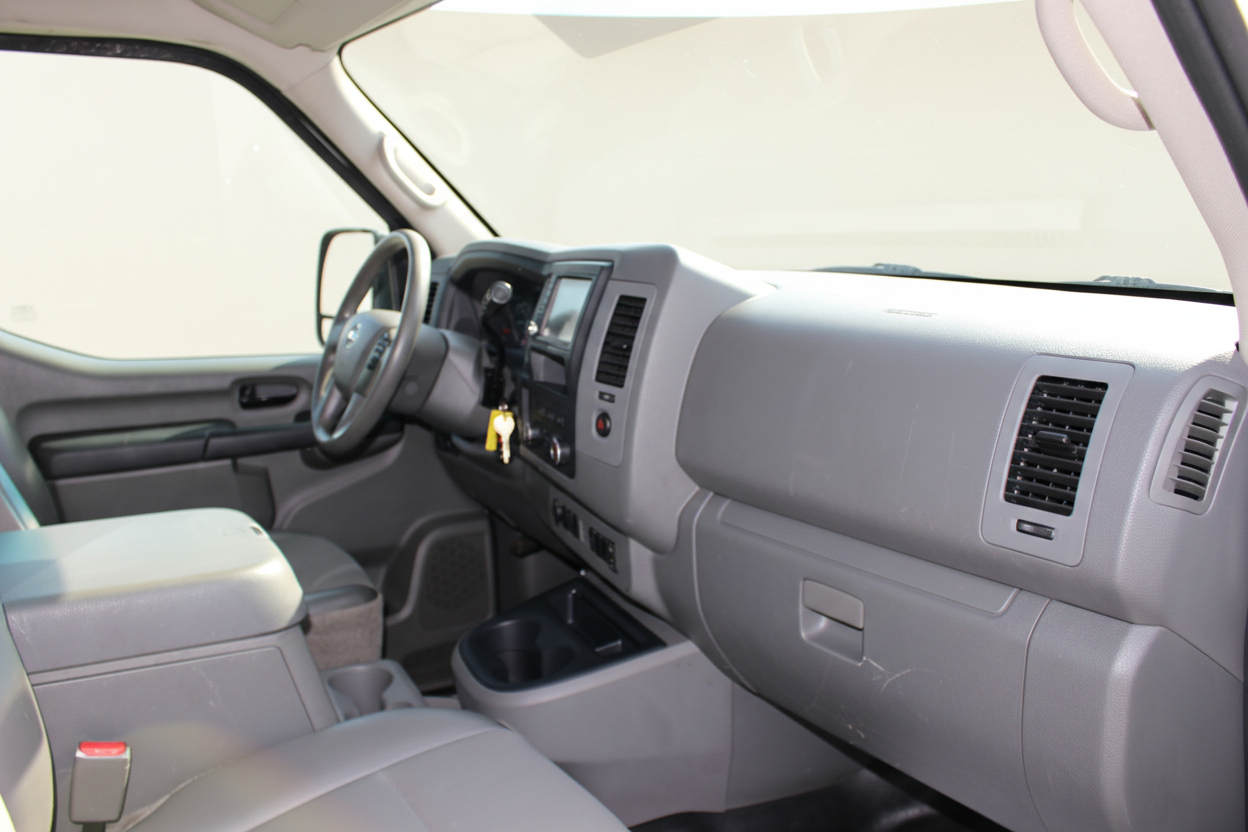 Nissan NV Cargo 2500 HD S V6 2020