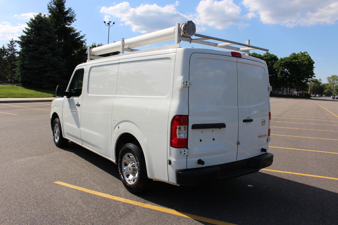 Nissan NV Cargo 2500 HD S V6 2020