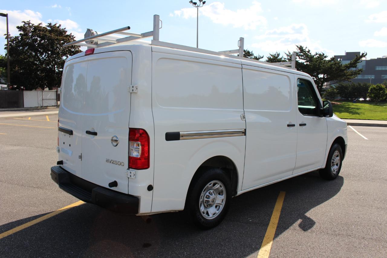 Nissan NV Cargo 2500 HD S V6 2020