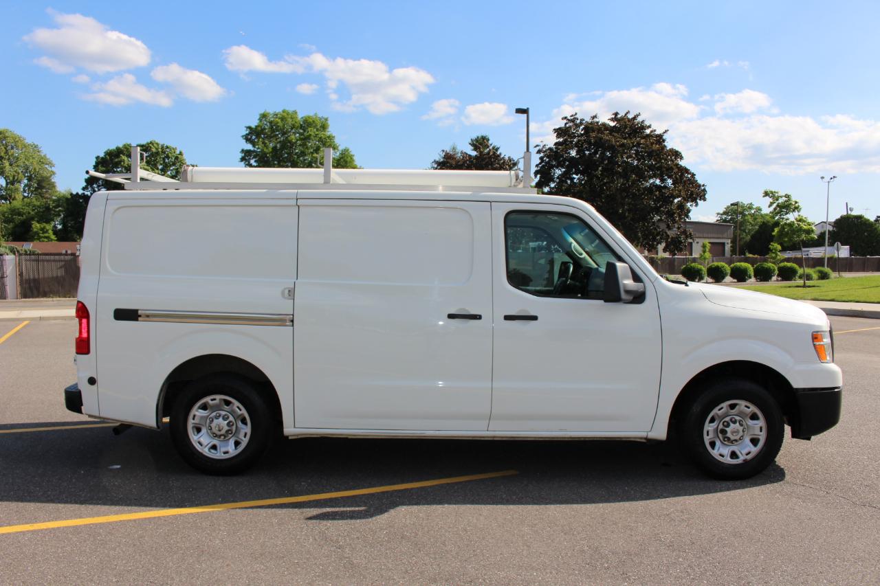 Nissan NV Cargo 2500 HD S V6 2020