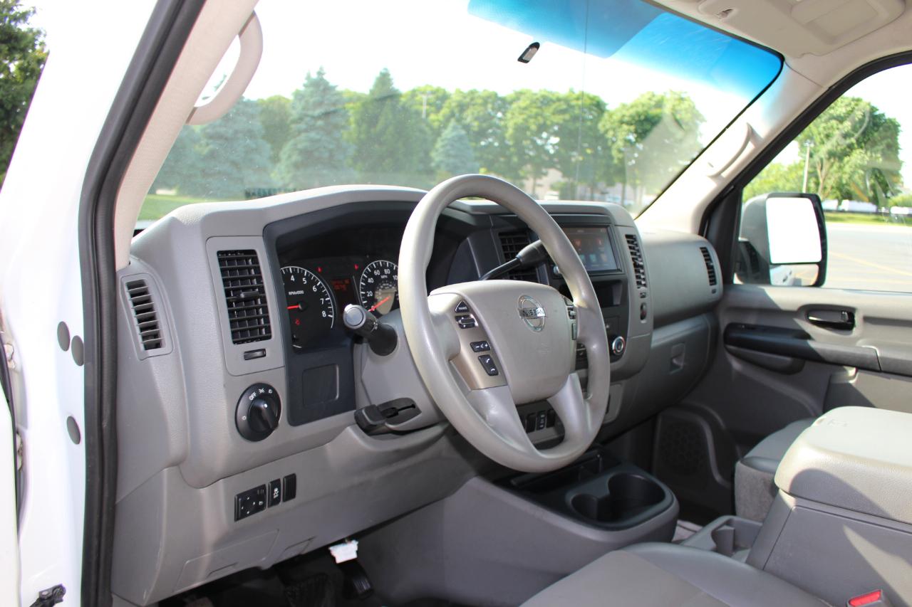 Nissan NV Cargo 2500 HD S V6 2020