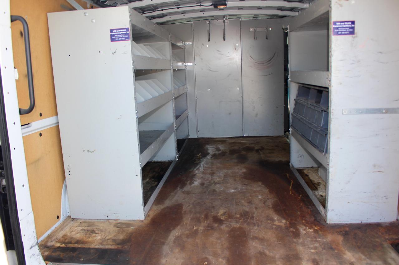 Nissan NV Cargo 2500 HD S V6 2020