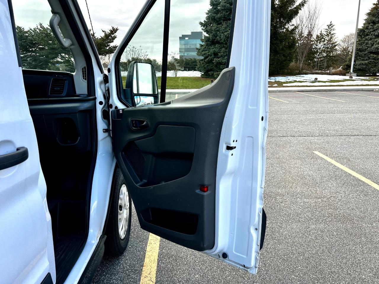 Ford Transit 250 Van High Roof w/Sliding Pass. 148-in. WB EL 2020