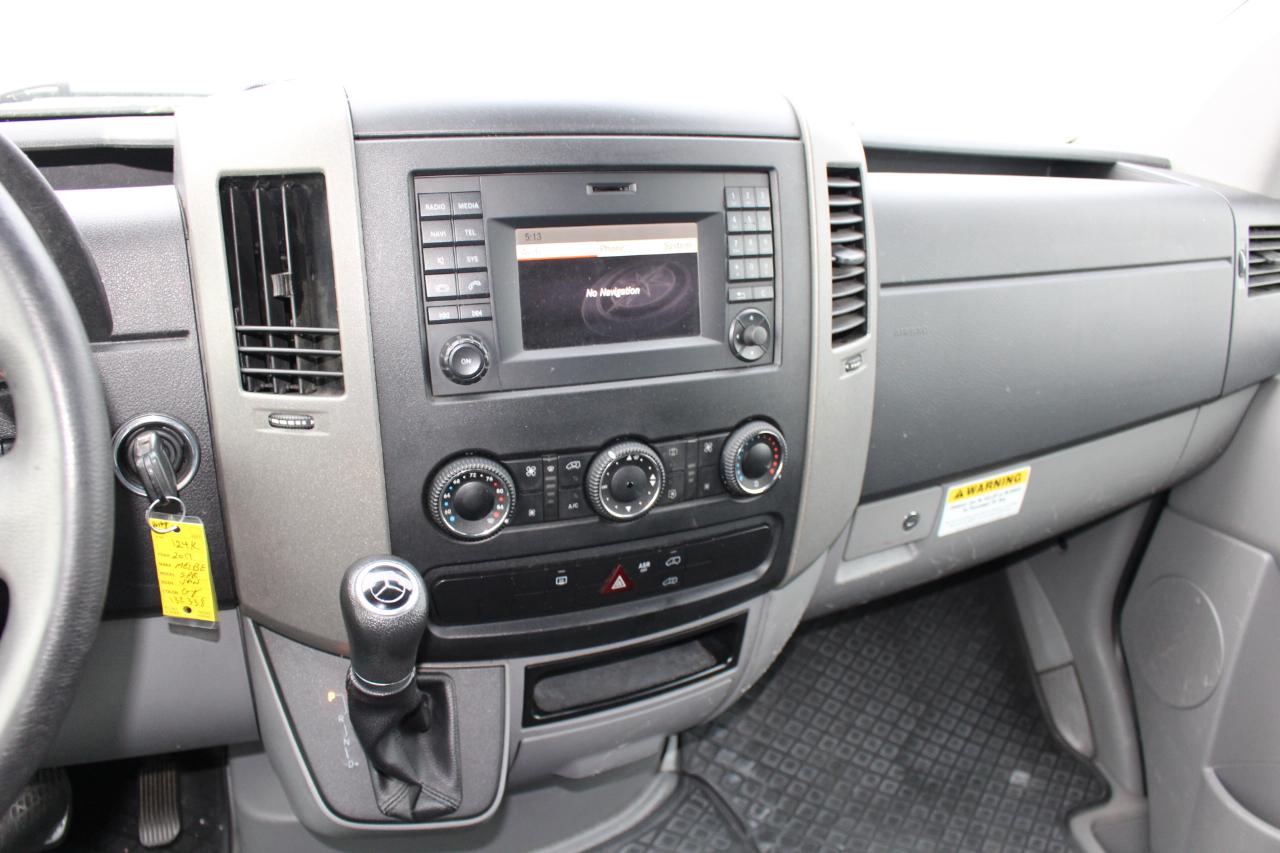 Mercedes-Benz Sprinter 2500 Passenger Van High Roof 170-in. WB 2017