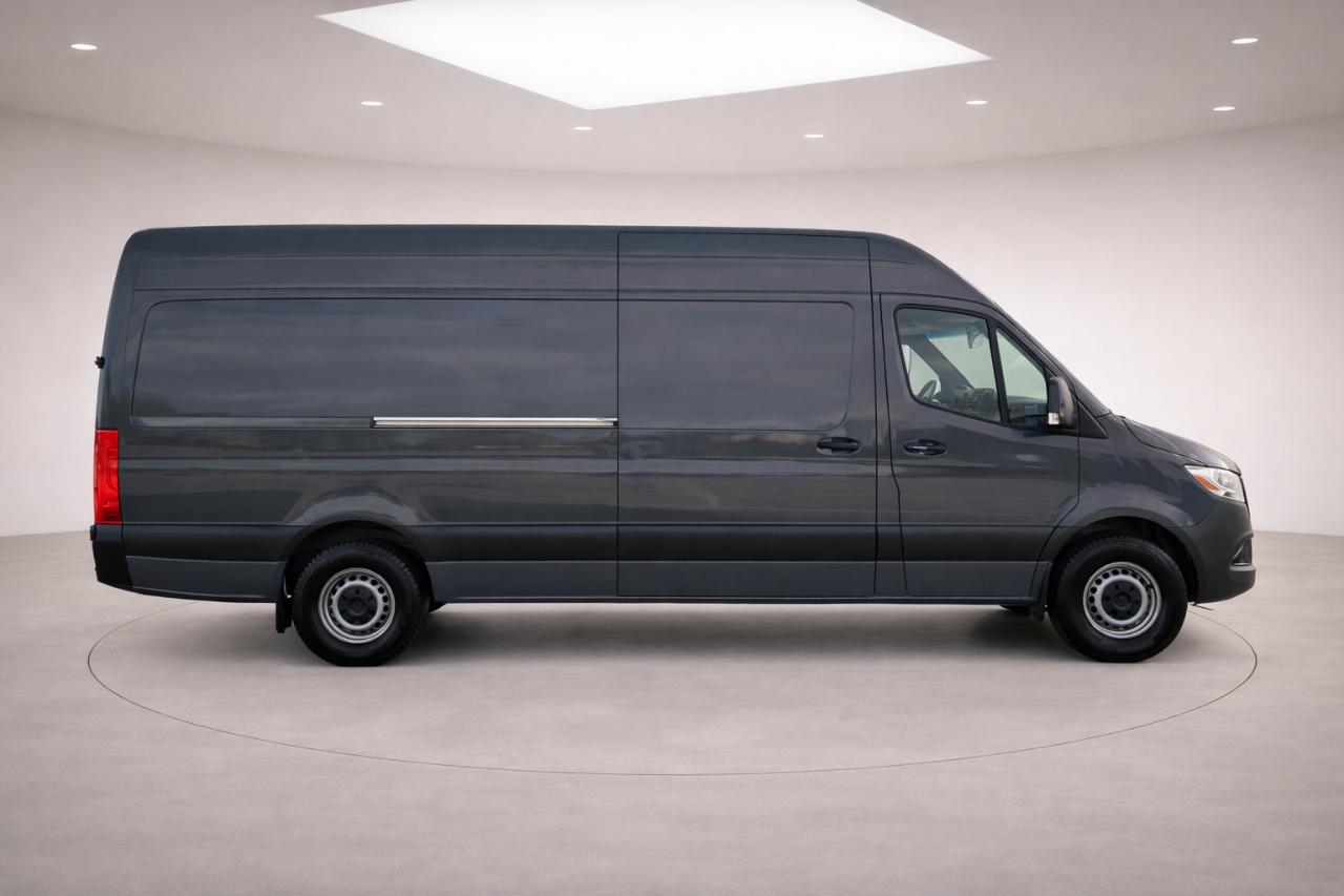 Mercedes-Benz Sprinter  2019