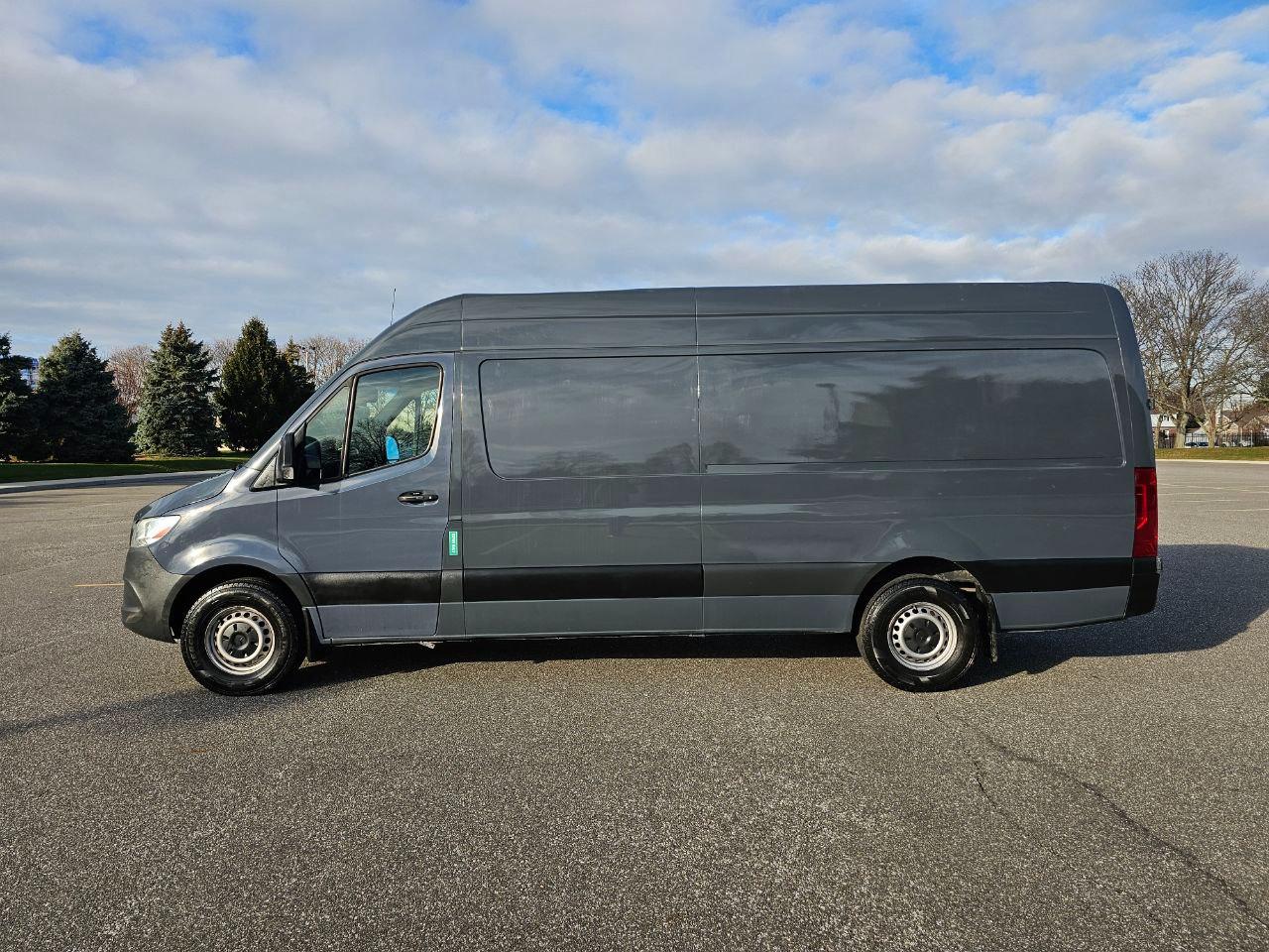 Mercedes-Benz Sprinter  2019