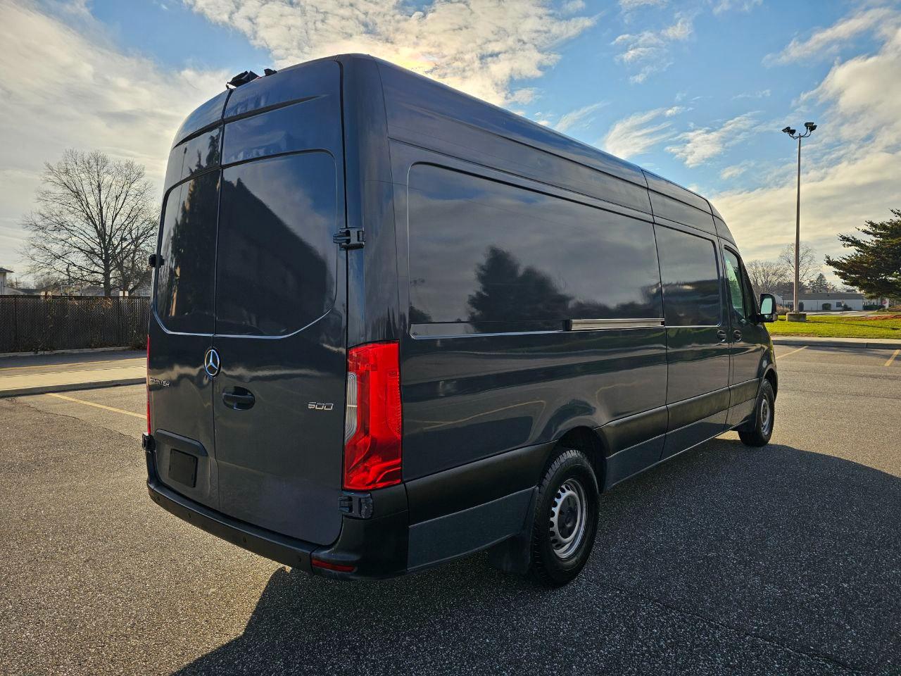 Mercedes-Benz Sprinter  2019