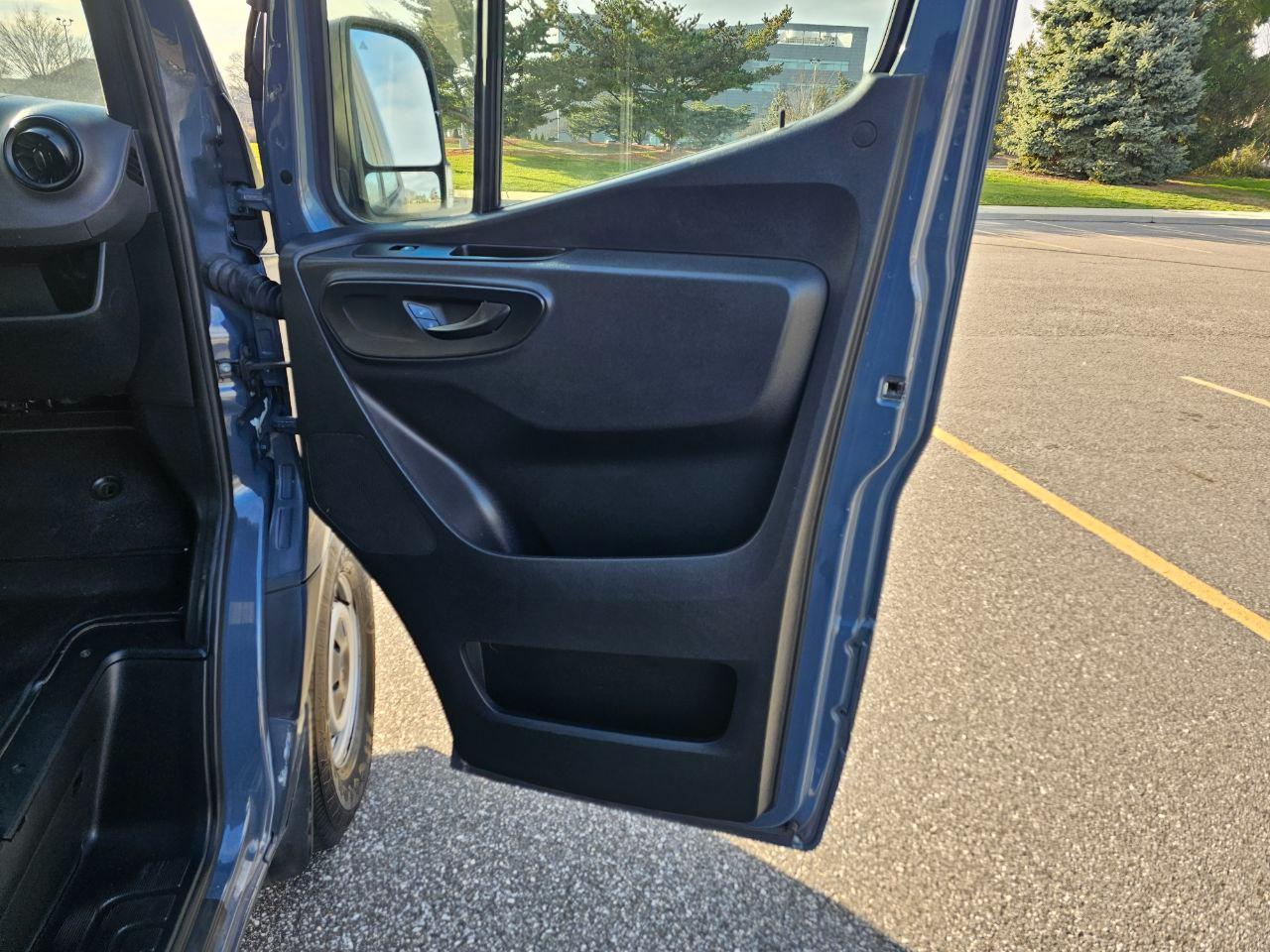 Mercedes-Benz Sprinter  2019