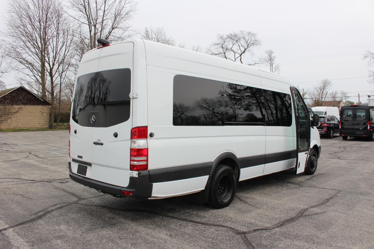 Mercedes-Benz Sprinter 3500 High Roof V6 170" Extended RWD 2017