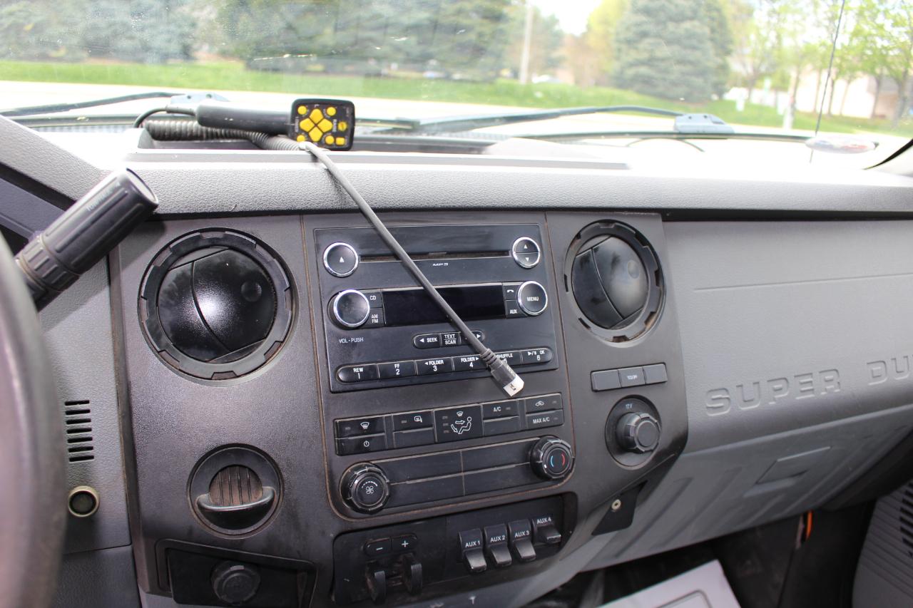 Ford F-450 SD Crew Cab DRW 4WD 2016