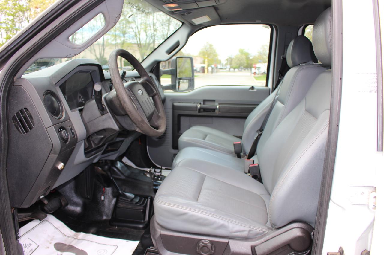 Ford F-450 SD Crew Cab DRW 4WD 2016