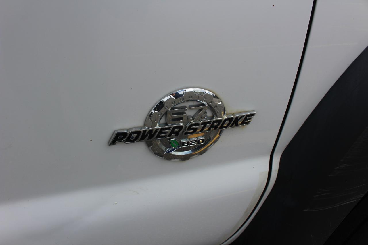 Ford F-450 SD Crew Cab DRW 4WD 2016