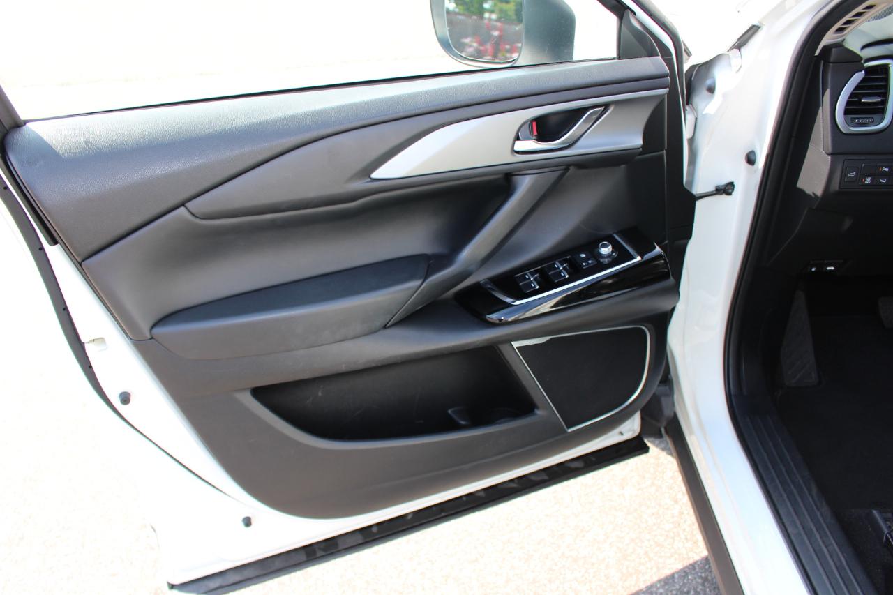 Mazda CX-9 Touring AWD 2021