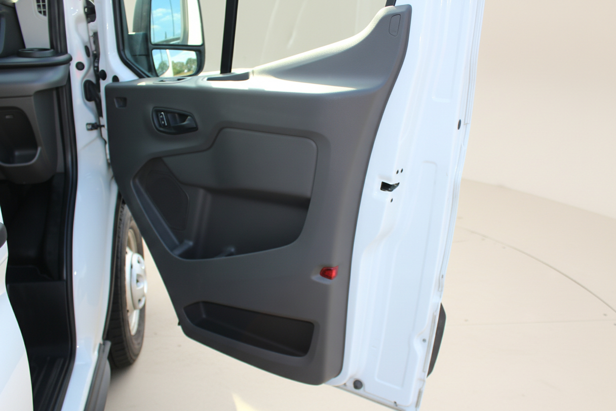 Ford Transit 250 Van High Roof w/Sliding Pass. 148-in. WB EL 2023