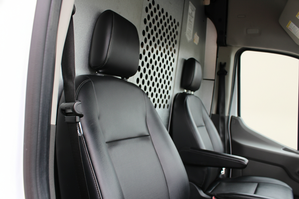 Ford Transit 250 Van High Roof w/Sliding Pass. 148-in. WB 2021