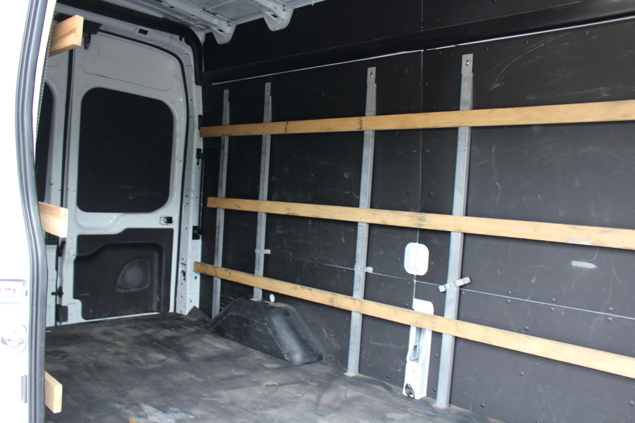 Ford Transit 250 Van High Roof w/Sliding Pass. 148-in. WB 2021