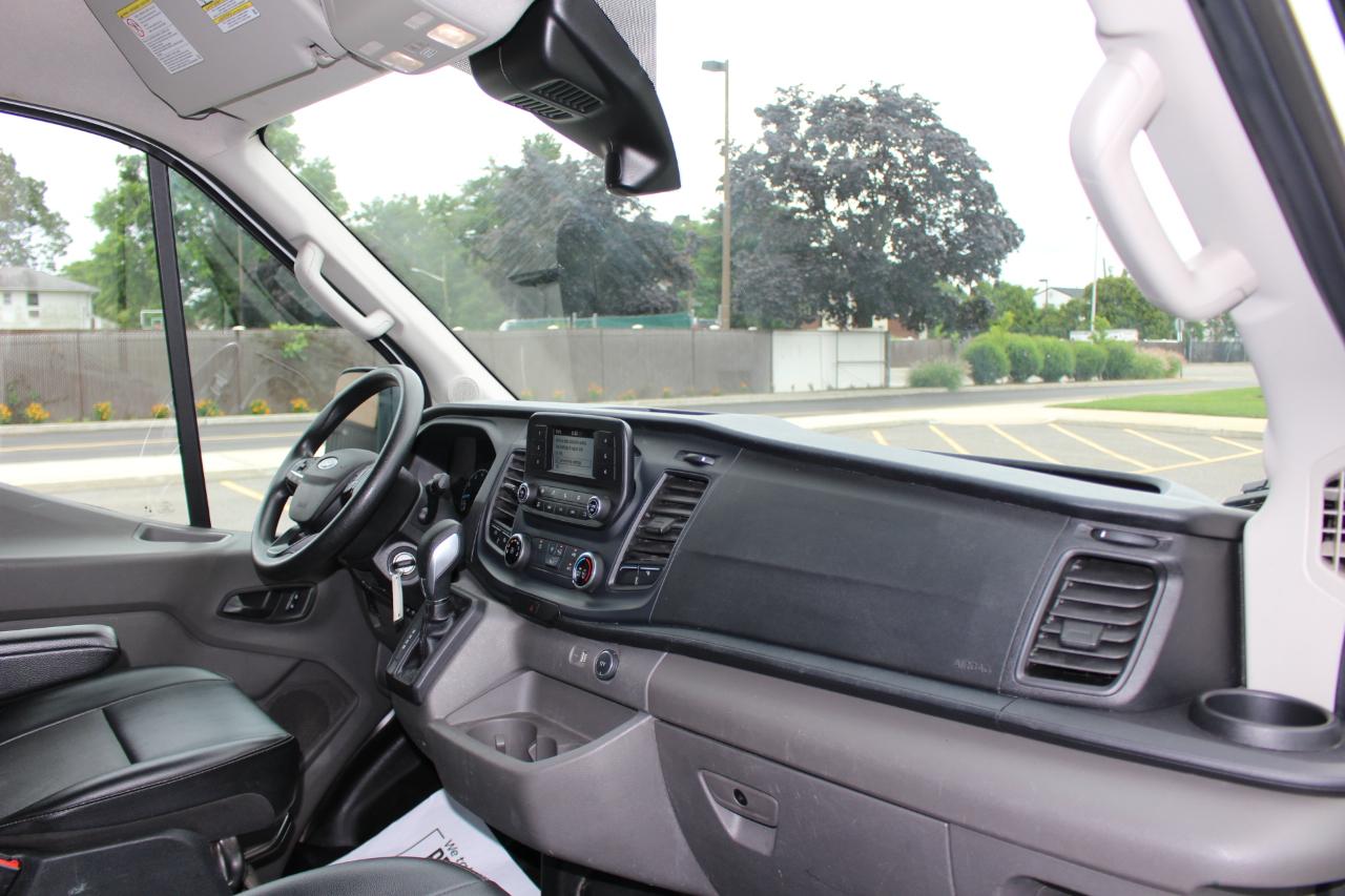 Ford Transit 250 Van High Roof w/Sliding Pass. 148-in. WB 2021