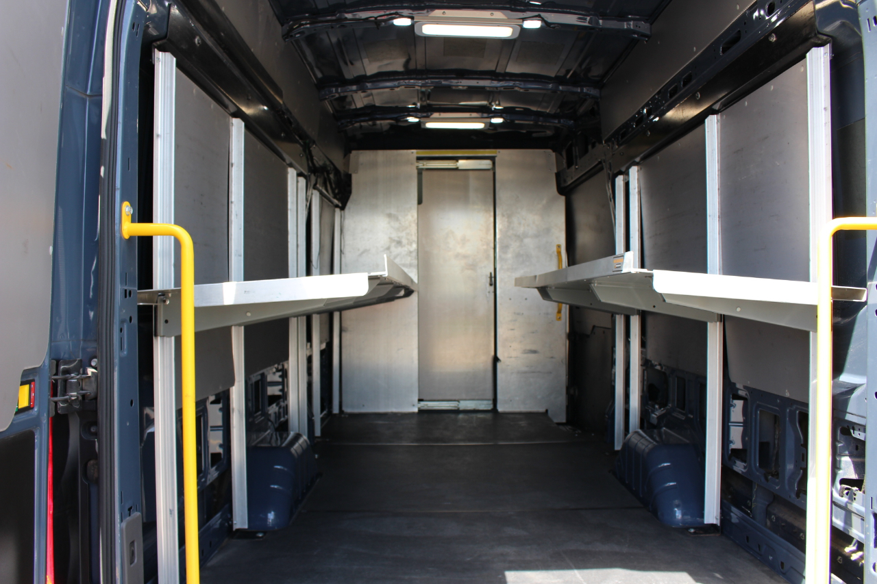 Ford Transit 250 Van High Roof w/Sliding Pass. 148-in. WB EL 2020