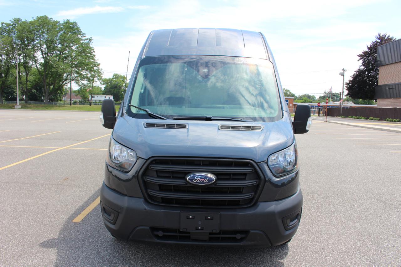 Ford Transit 250 Van High Roof w/Sliding Pass. 148-in. WB EL 2020