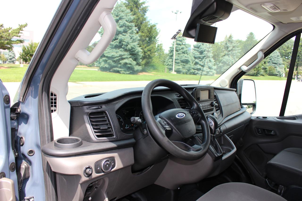 Ford Transit 250 Van High Roof w/Sliding Pass. 148-in. WB EL 2020