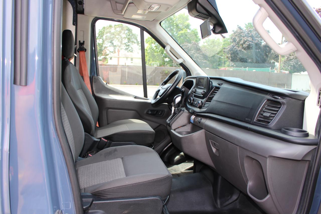 Ford Transit 250 Van High Roof w/Sliding Pass. 148-in. WB EL 2020