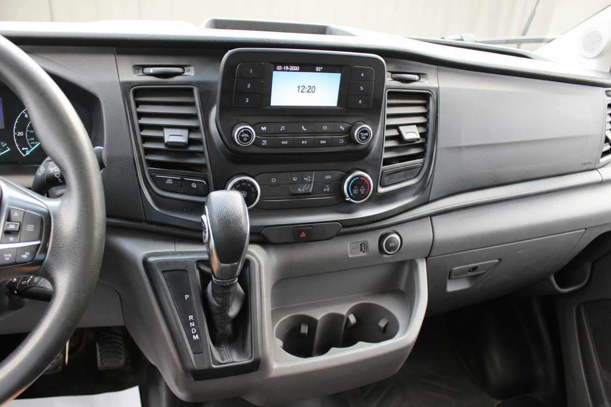 Ford Transit 250 Van Med. Roof w/Sliding Pass. 148-in. WB 2020