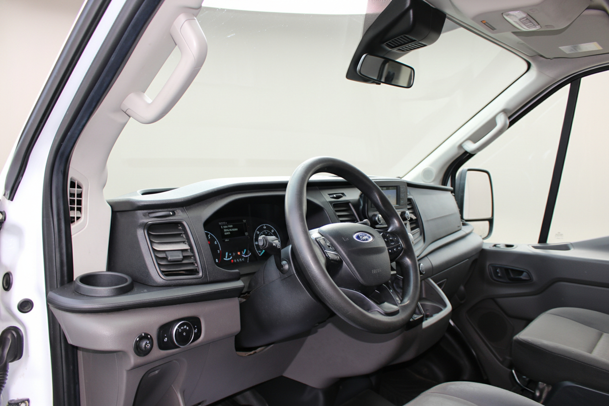 Ford Transit 250 Van Med. Roof w/Sliding Pass. 148-in. WB 2020