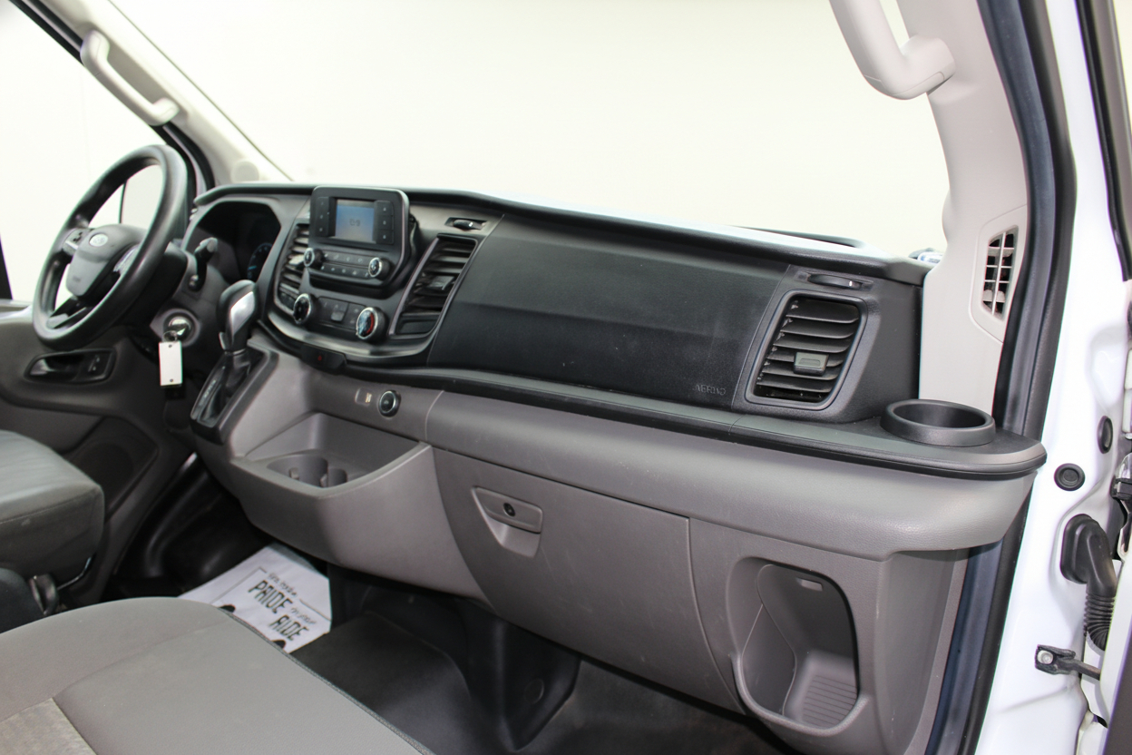 Ford Transit 250 Van Med. Roof w/Sliding Pass. 148-in. WB 2020