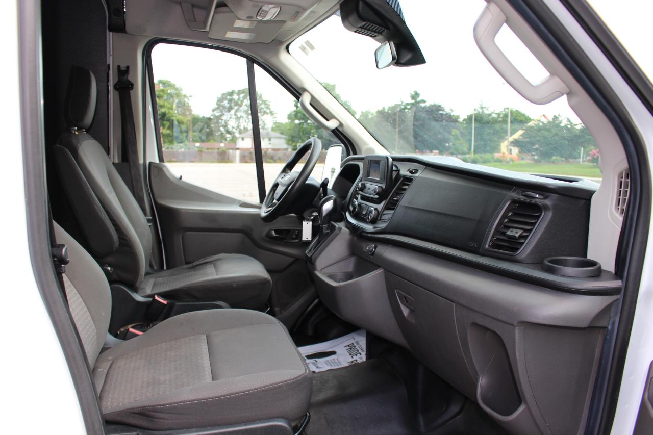 Ford Transit 250 Van Med. Roof w/Sliding Pass. 148-in. WB 2020