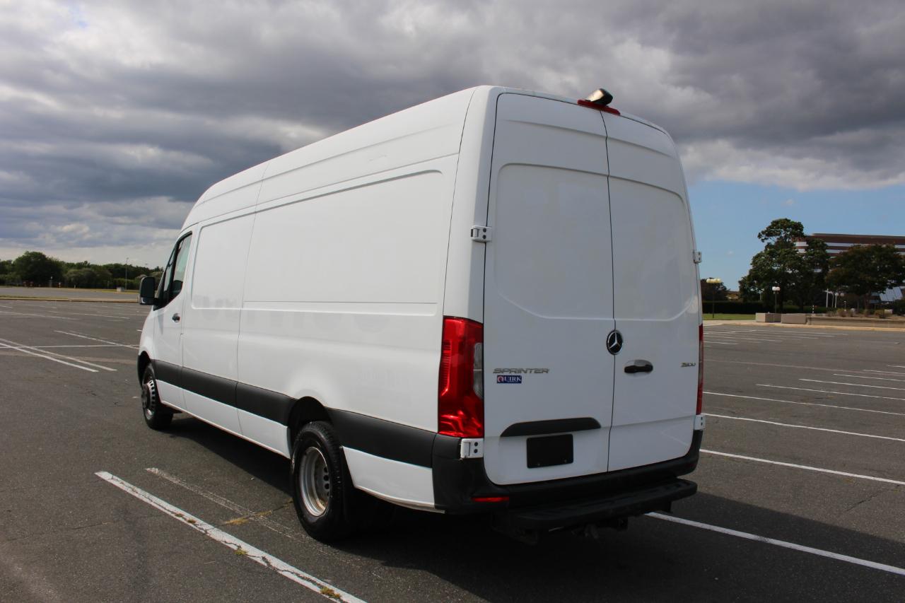 Mercedes-Benz Sprinter 3500 Wagon High Roof 170-in. WB 2019
