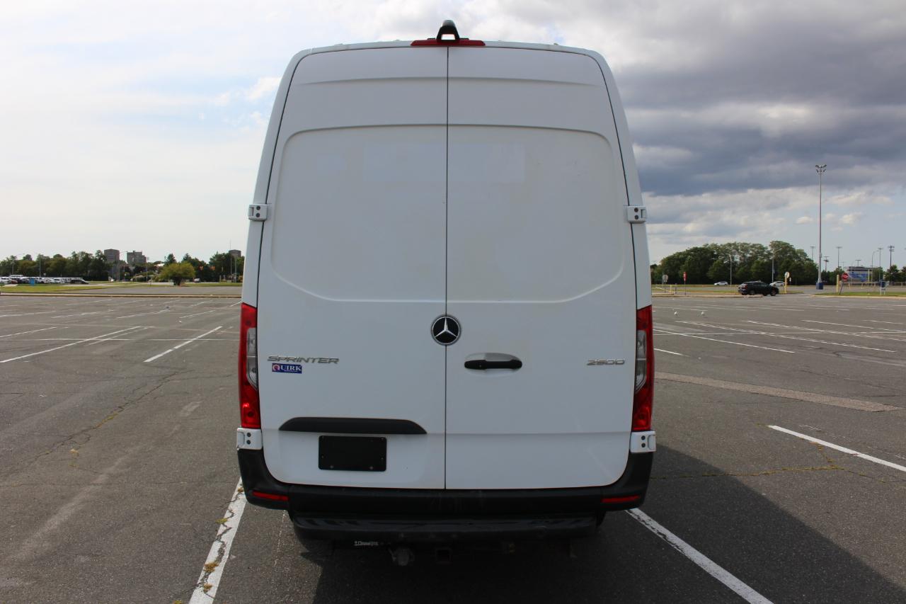 Mercedes-Benz Sprinter 3500 Wagon High Roof 170-in. WB 2019